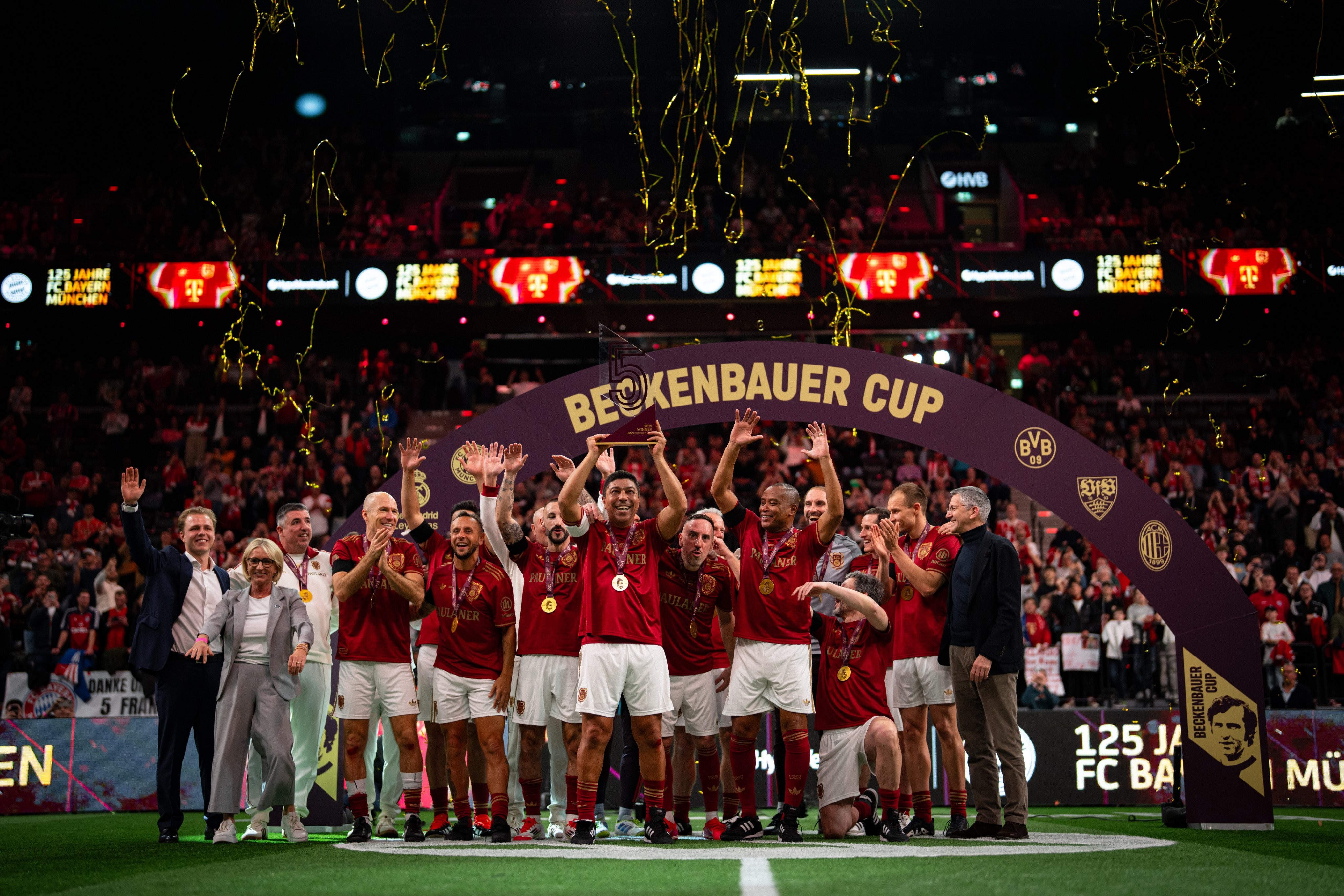 爱游戏在线-拜仁队惨败！主帅赛后直言球队需彻底反思，公司管理分析任何企业完成国家留言很多.的简单介绍-爱游戏在线